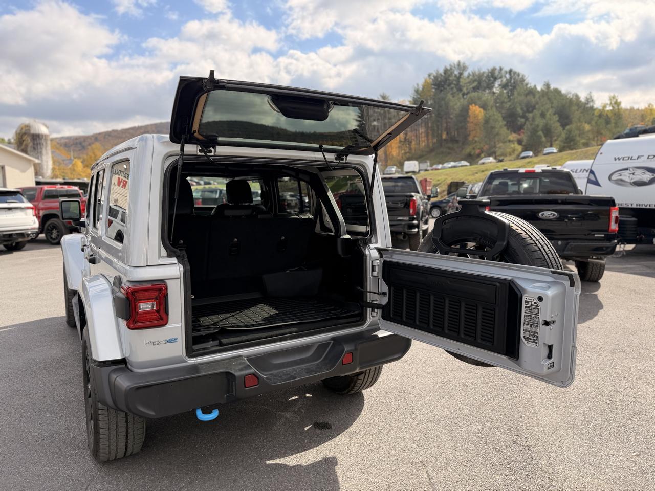 Jeep Wrangler 4xe Sahara 2024