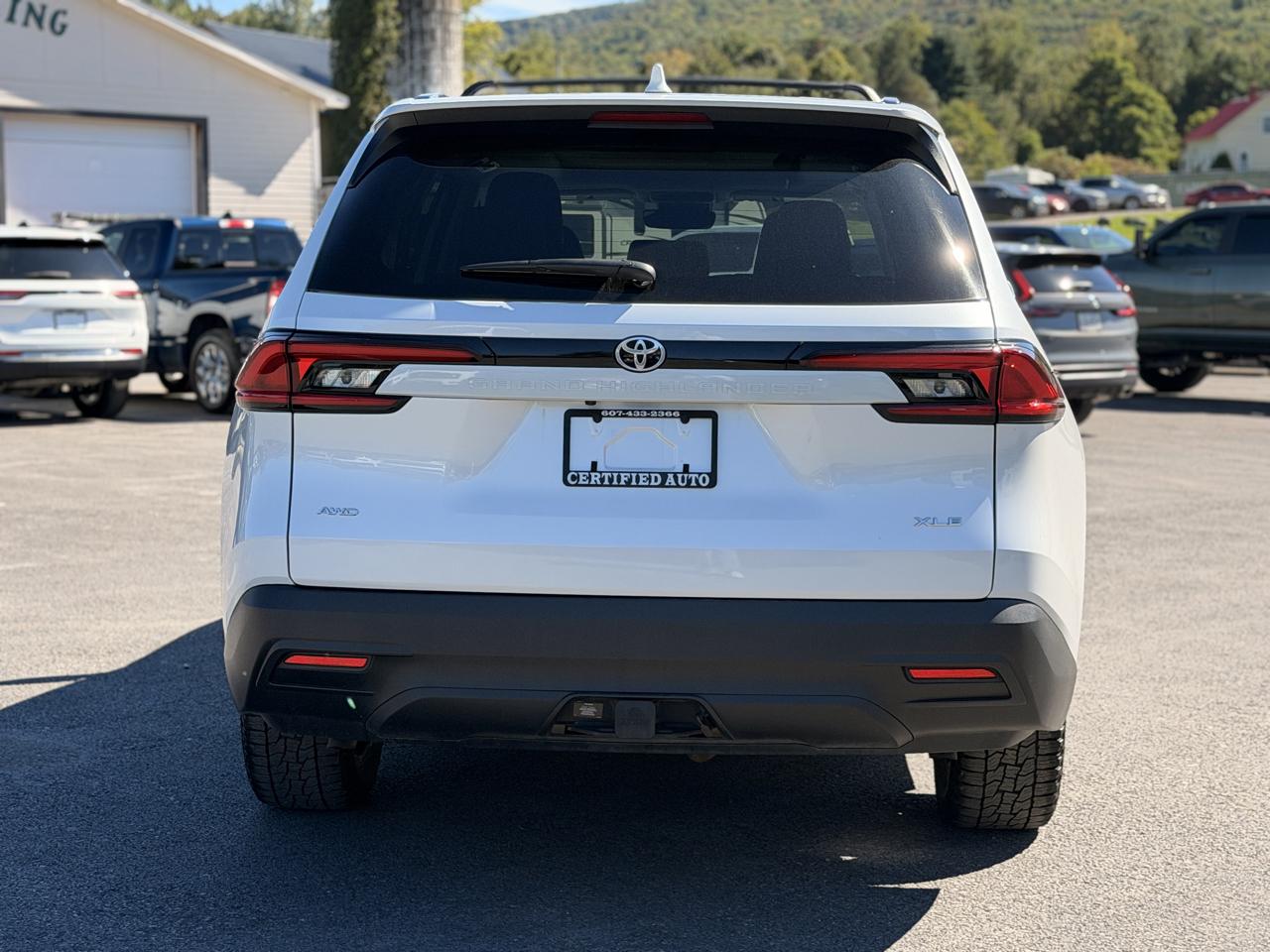 Toyota Grand Highlander XLE AWD 2025