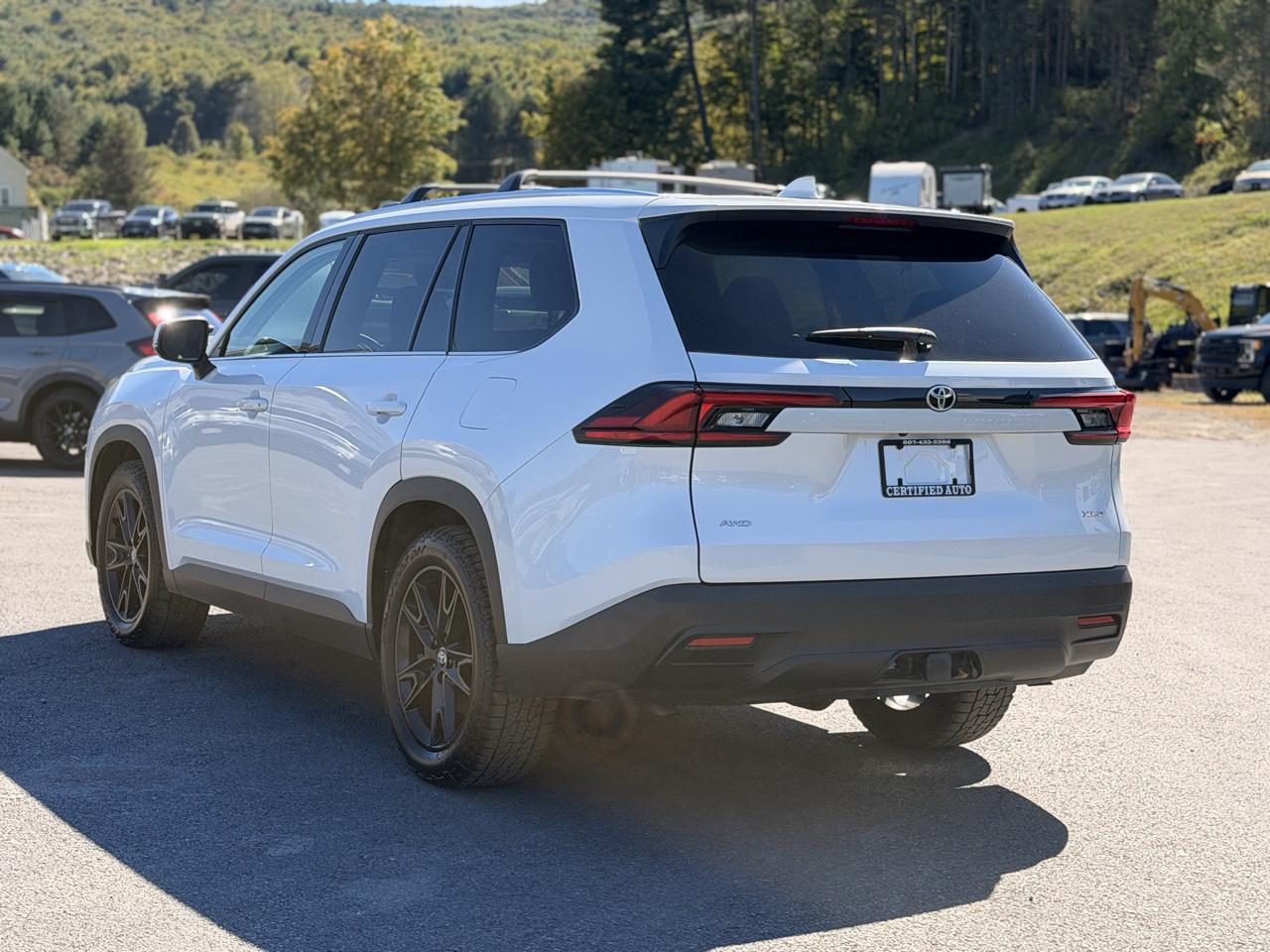 Toyota Grand Highlander XLE AWD 2025