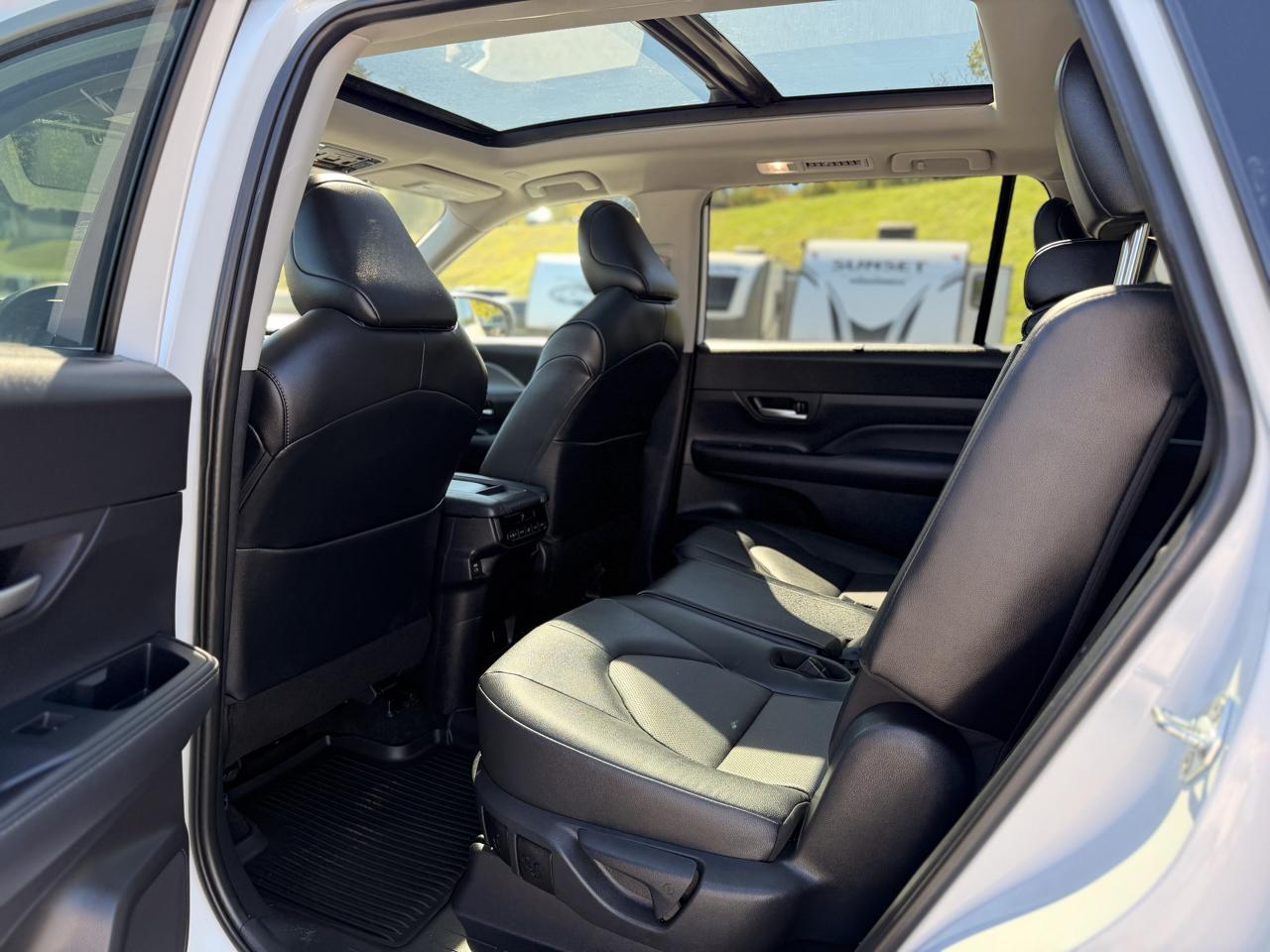 Toyota Grand Highlander XLE AWD 2025