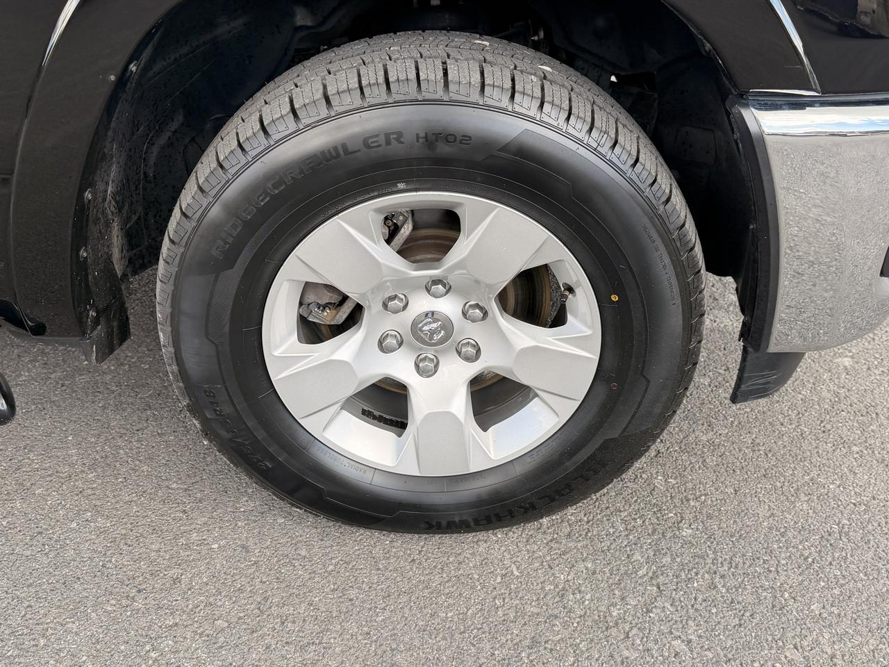 RAM 1500 Big Horn Crew Cab SWB 4WD 2025
