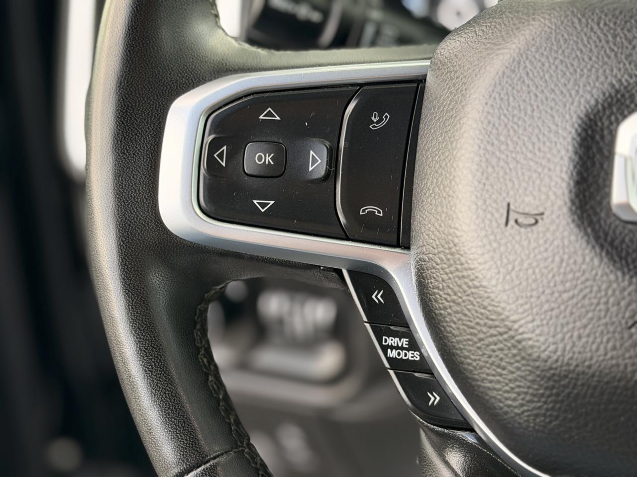 RAM 1500 Big Horn Crew Cab SWB 4WD 2025