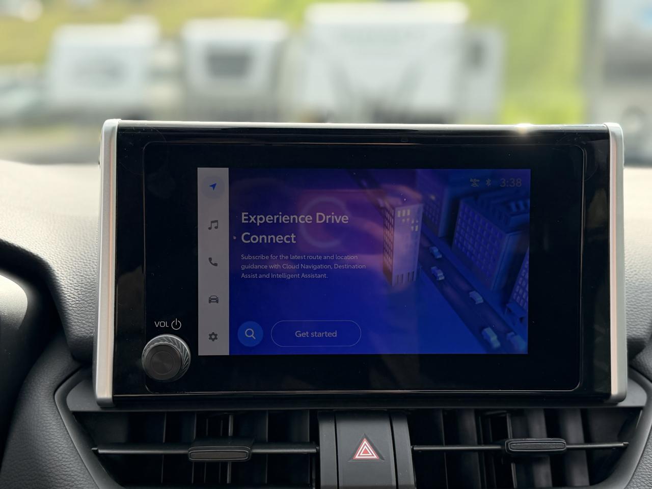 Toyota RAV4 Hybrid XLE 2025