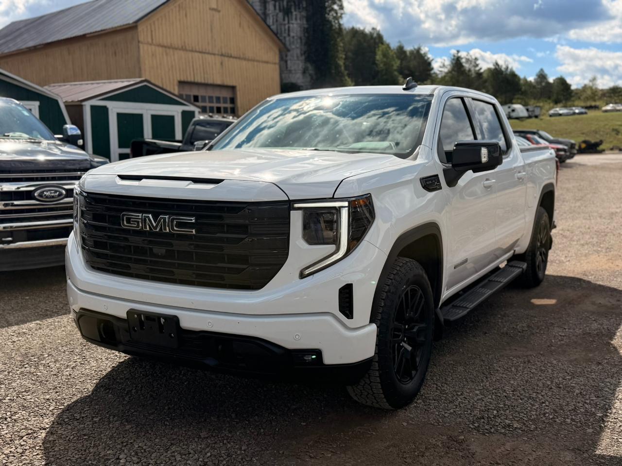 GMC Sierra 1500 Elevation Crew Cab 4WD 2024