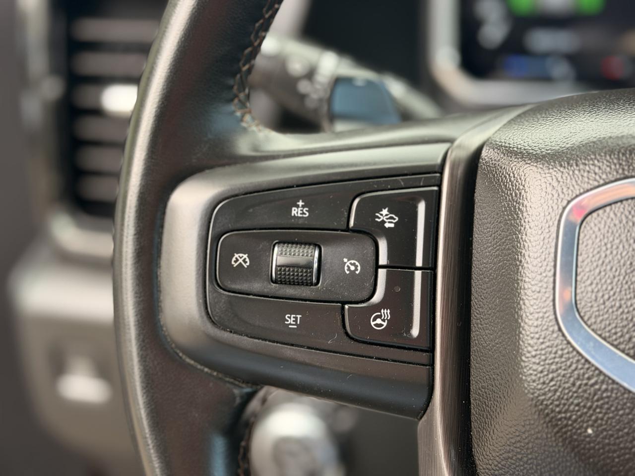 GMC Sierra 1500 AT4 Crew Cab 4WD 2026