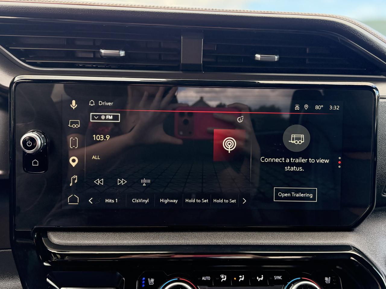 GMC Sierra 1500 AT4 Crew Cab 4WD 2026