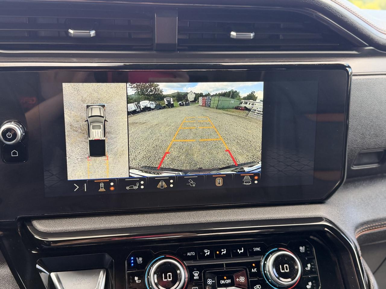 GMC Sierra 1500 AT4 Crew Cab 4WD 2026