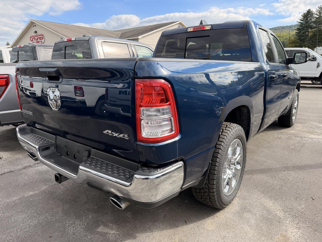 RAM 1500 Big Horn Quad Cab 4WD 2022