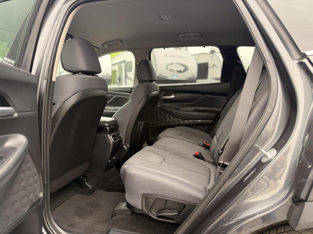 Hyundai Santa Fe SEL 2021