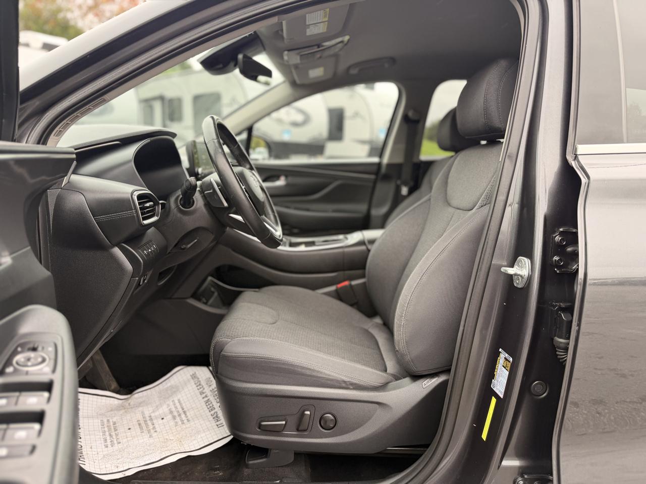 Hyundai Santa Fe SEL 2021