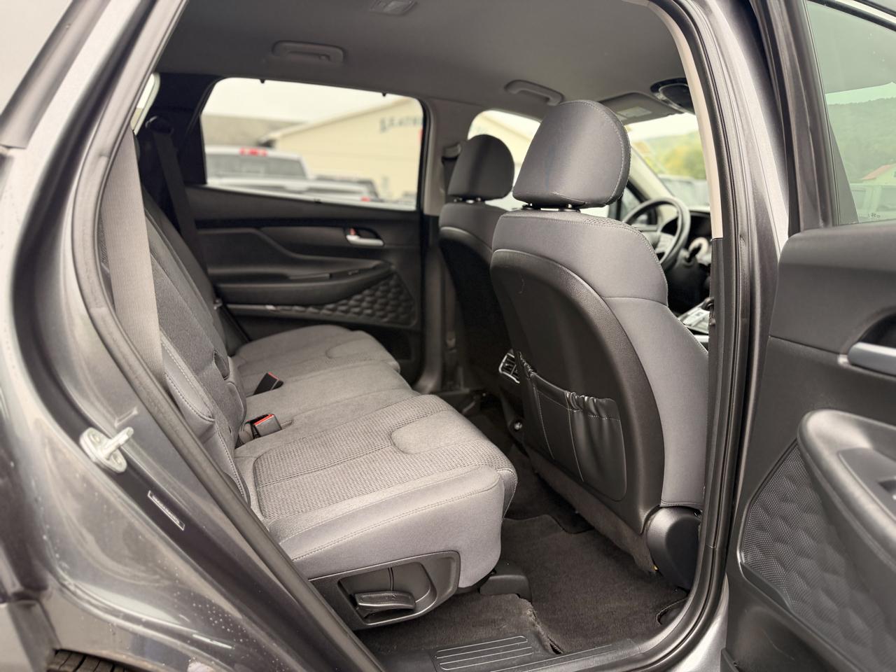Hyundai Santa Fe SEL 2021