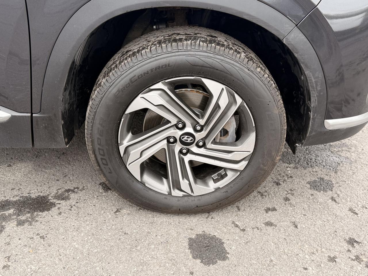 Hyundai Santa Fe SEL 2021