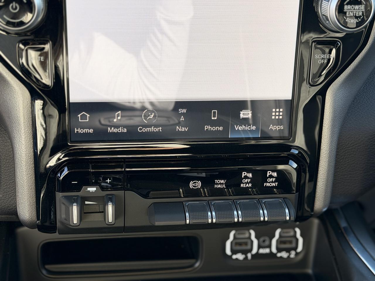 RAM 2500 Laramie Crew Cab SWB 4WD 2023