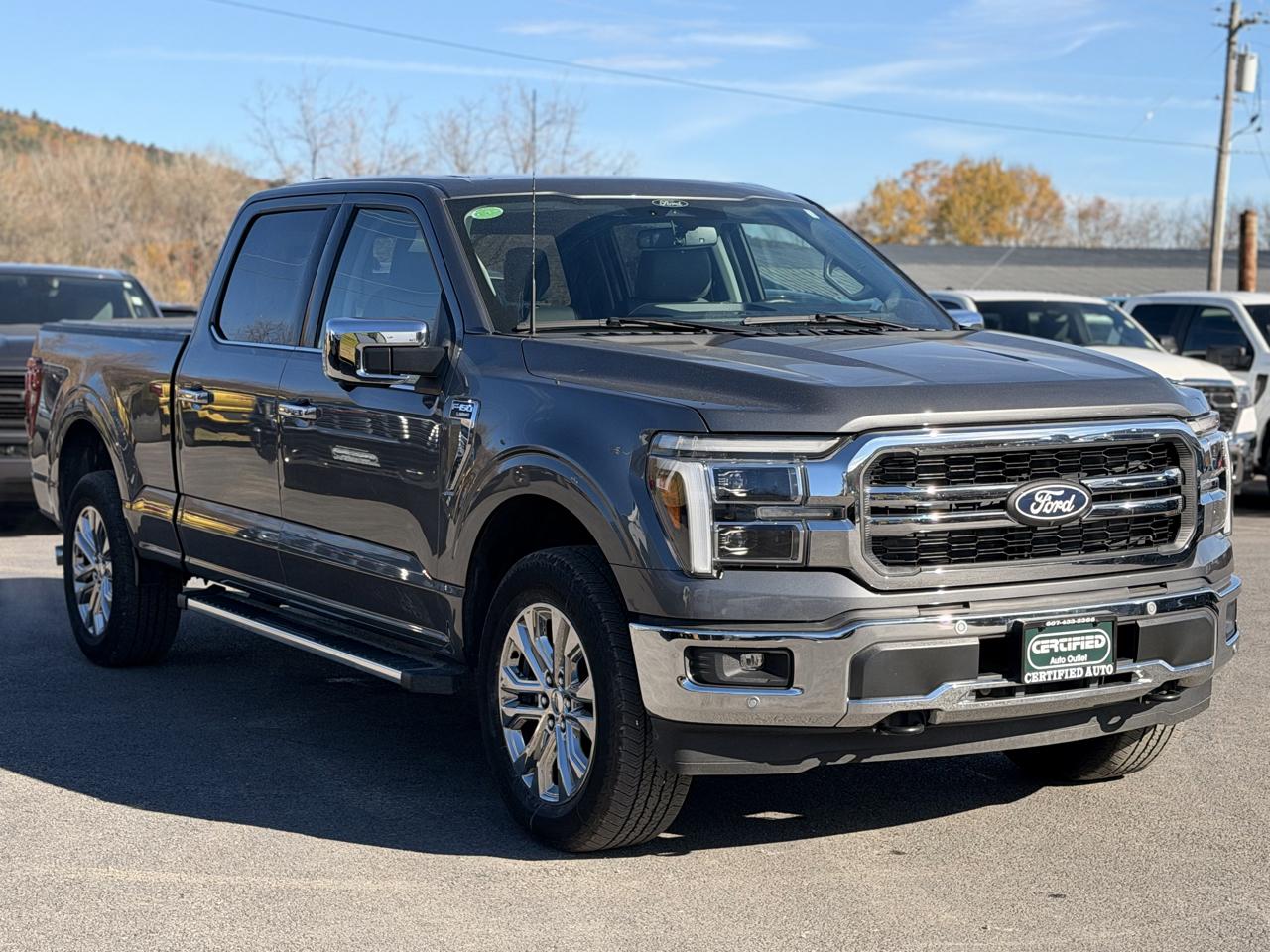 2025 Ford F-150 Lariat SuperCrew 4WD
