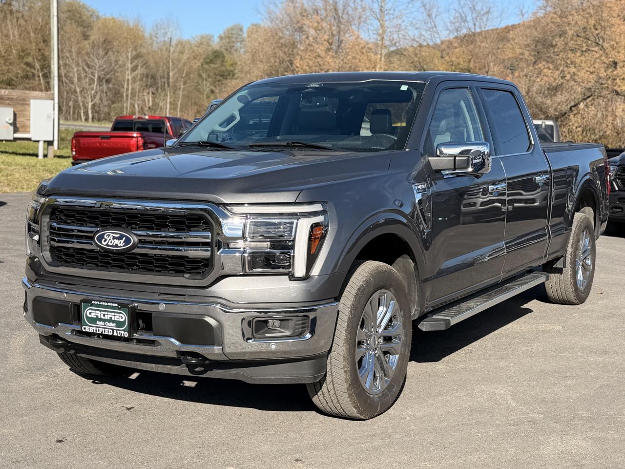 Ford F-150 Lariat SuperCrew 4WD 2025