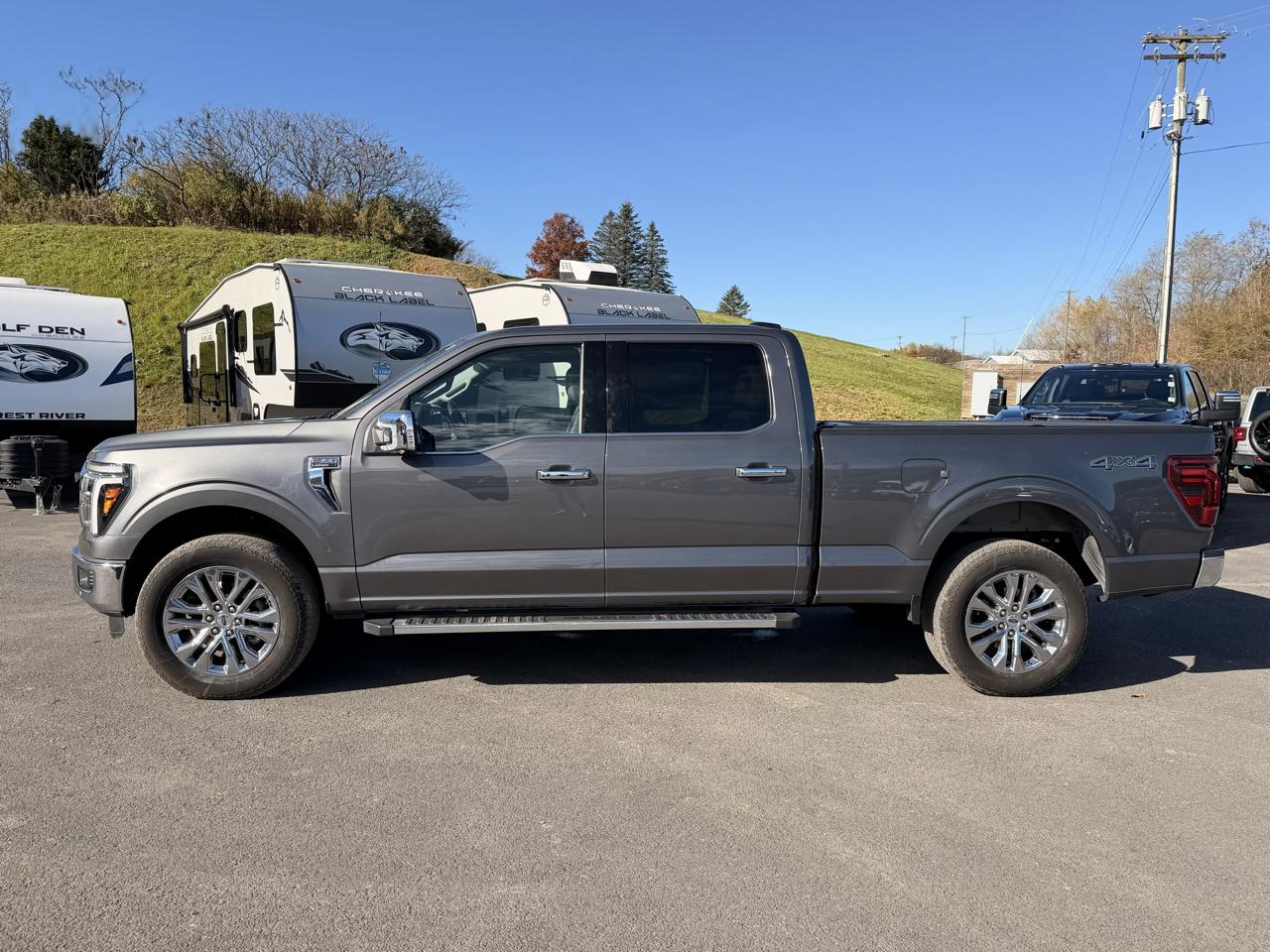 Ford F-150 Lariat SuperCrew 4WD 2025