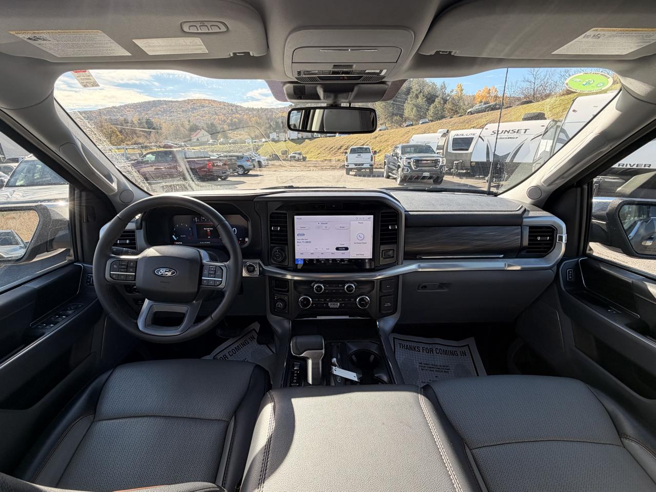 Ford F-150 Lariat SuperCrew 4WD 2025
