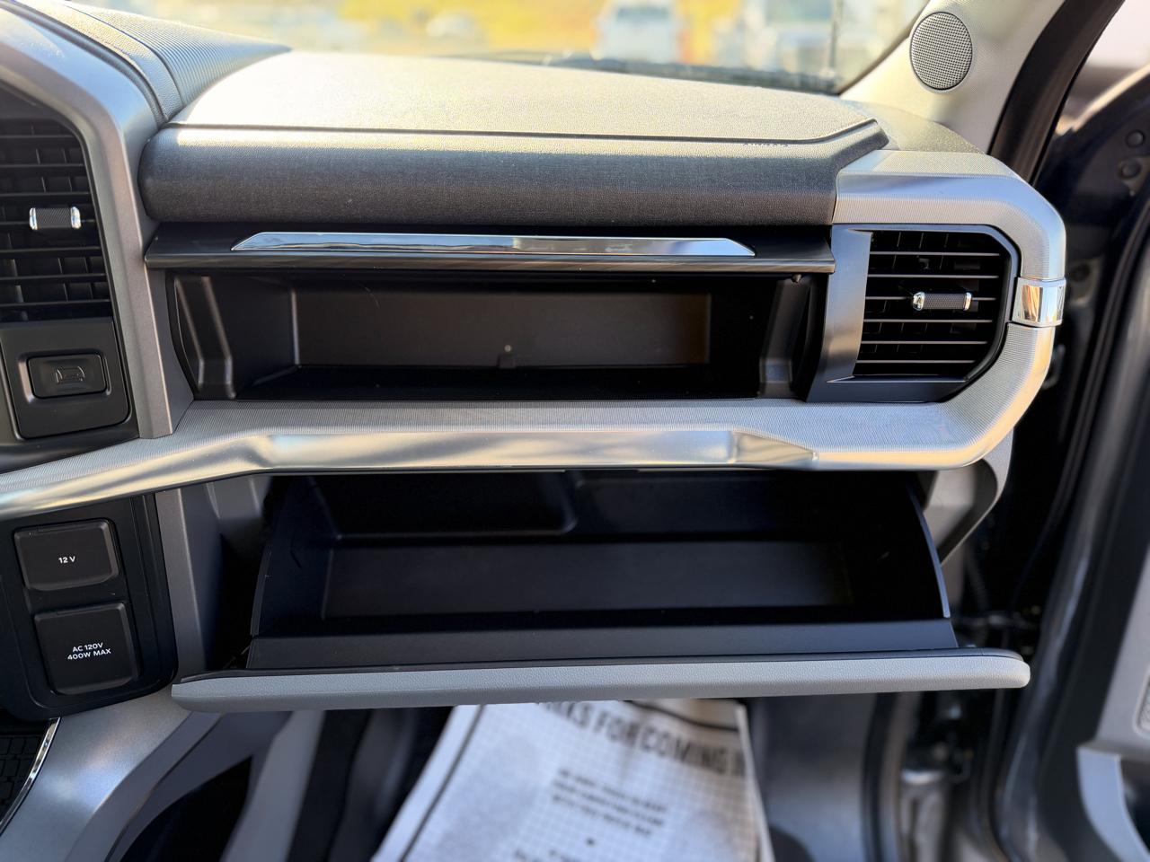 Ford F-150 Lariat SuperCrew 4WD 2025