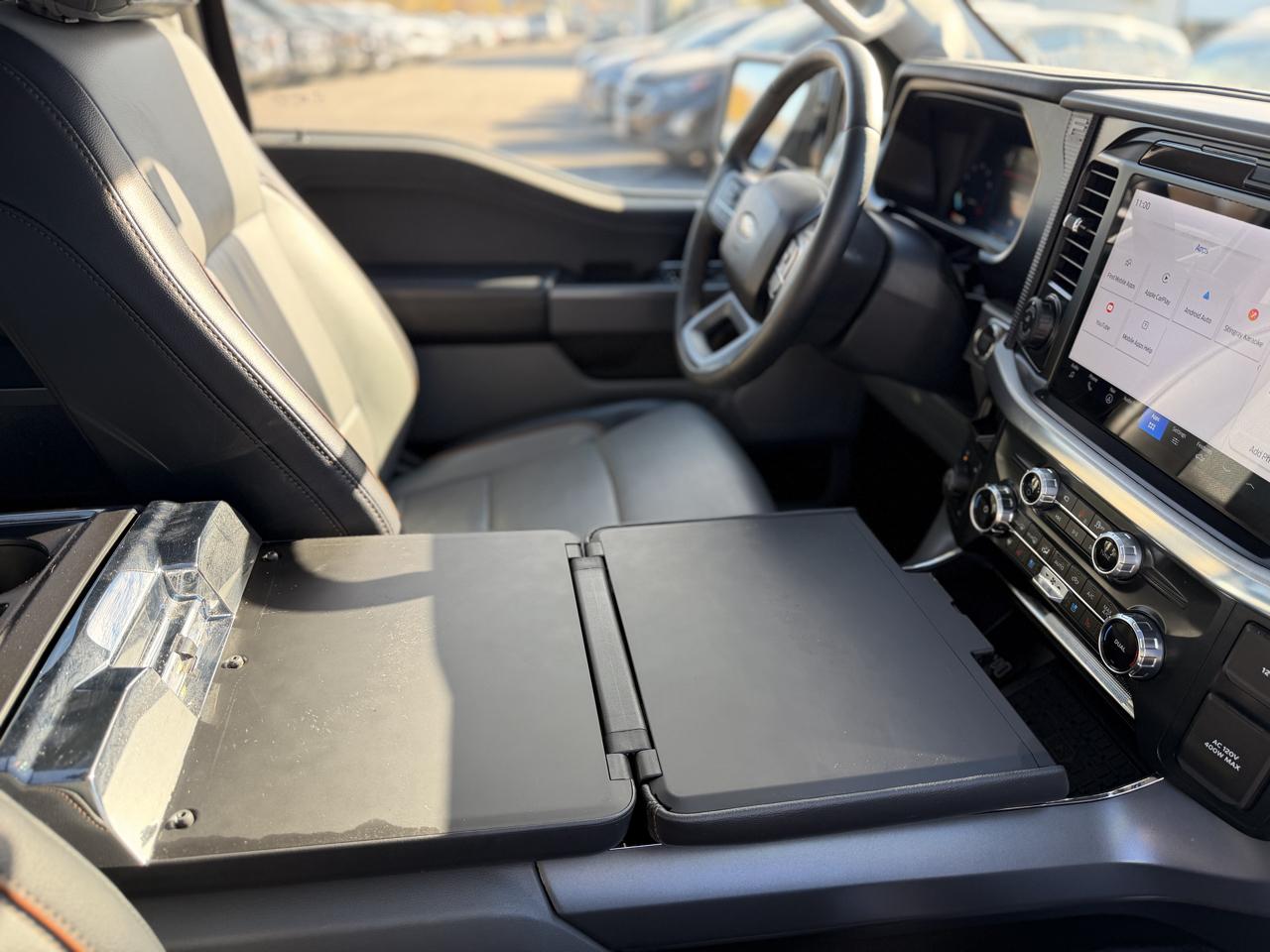 Ford F-150 Lariat SuperCrew 4WD 2025