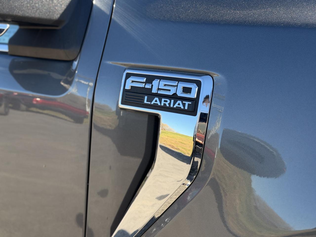 Ford F-150 Lariat SuperCrew 4WD 2025