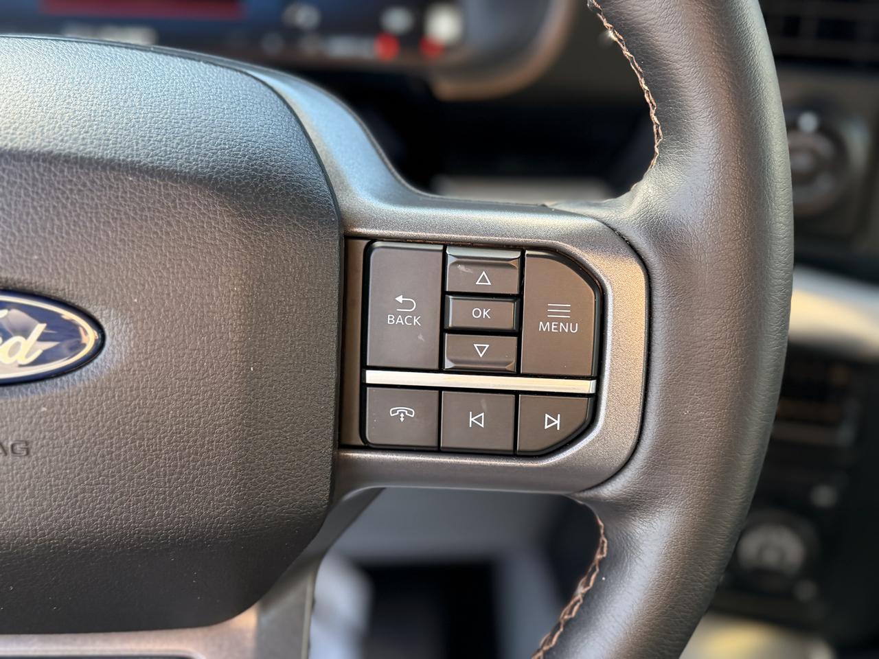Ford F-150 Lariat SuperCrew 4WD 2025