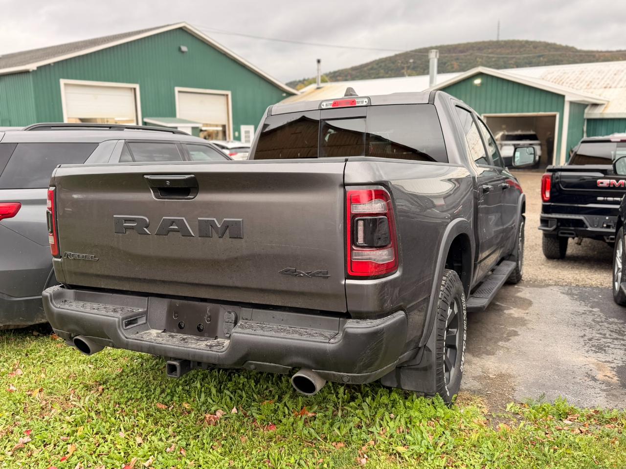 RAM 1500 Rebel Crew Cab SB 4WD 2023