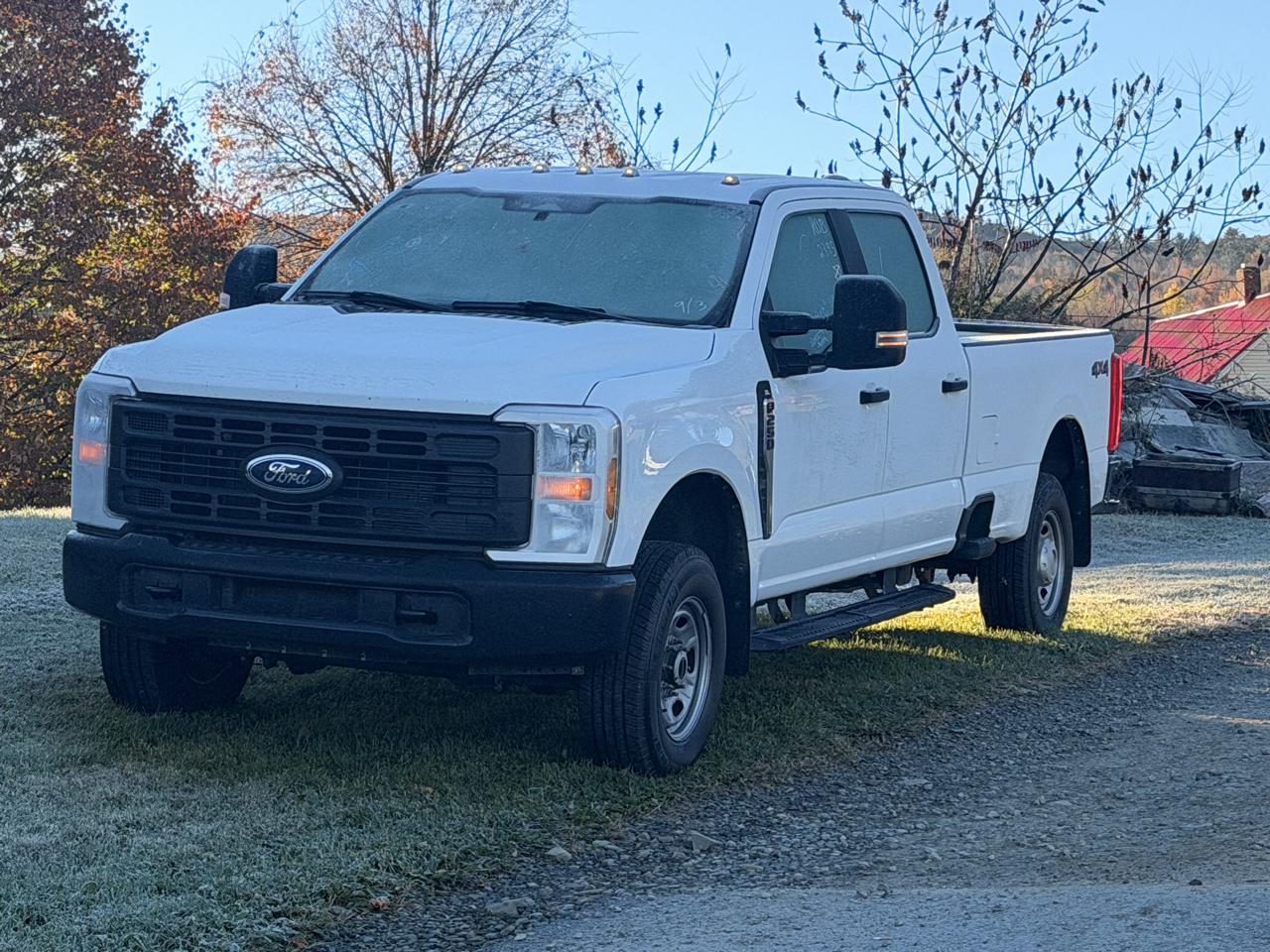 Ford F-250 SD XL Crew Cab 4WD 2024