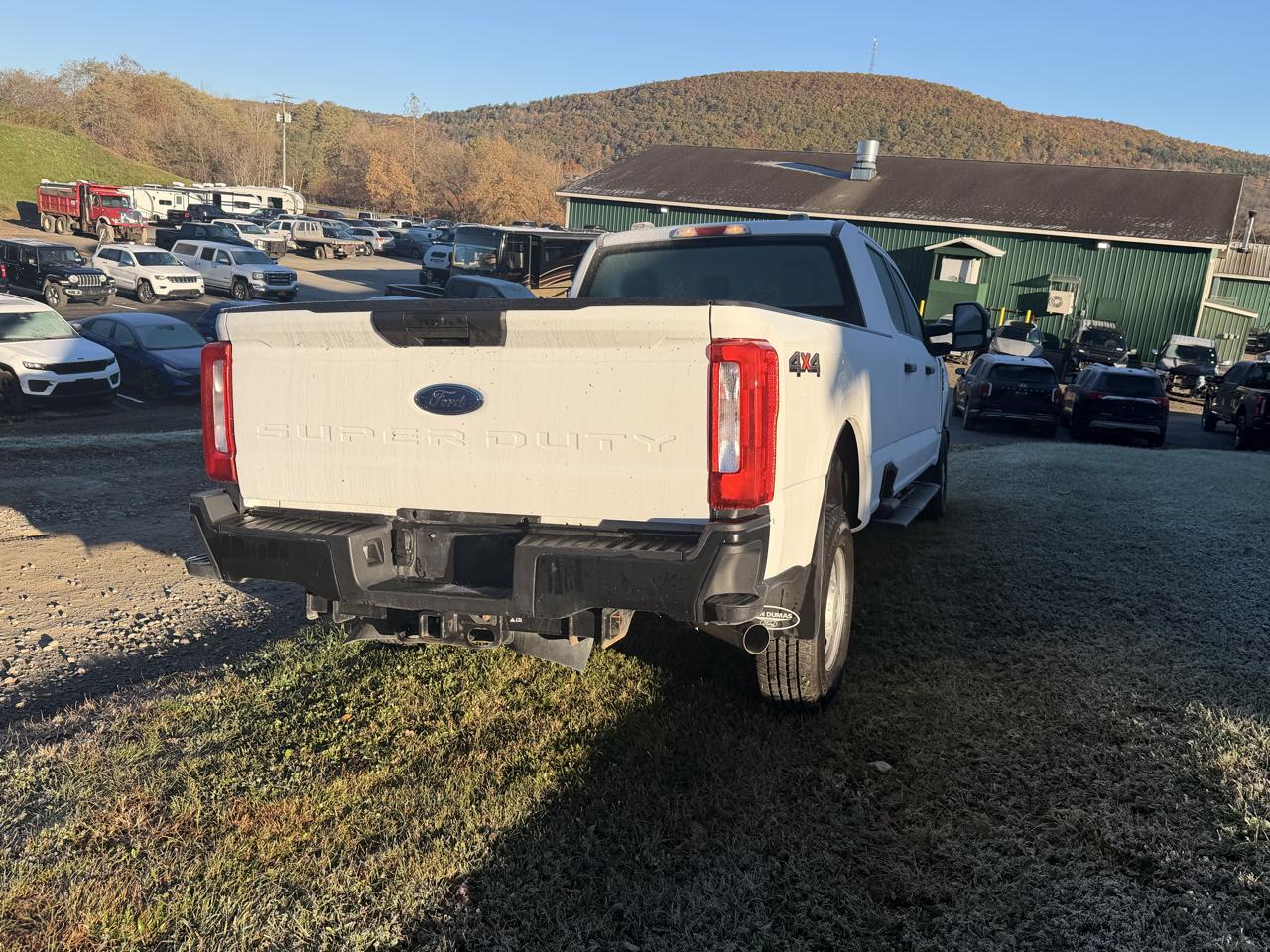 Ford F-250 SD XL Crew Cab 4WD 2024