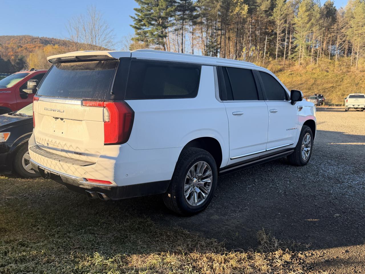 GMC Yukon XL Denali 4WD 2026