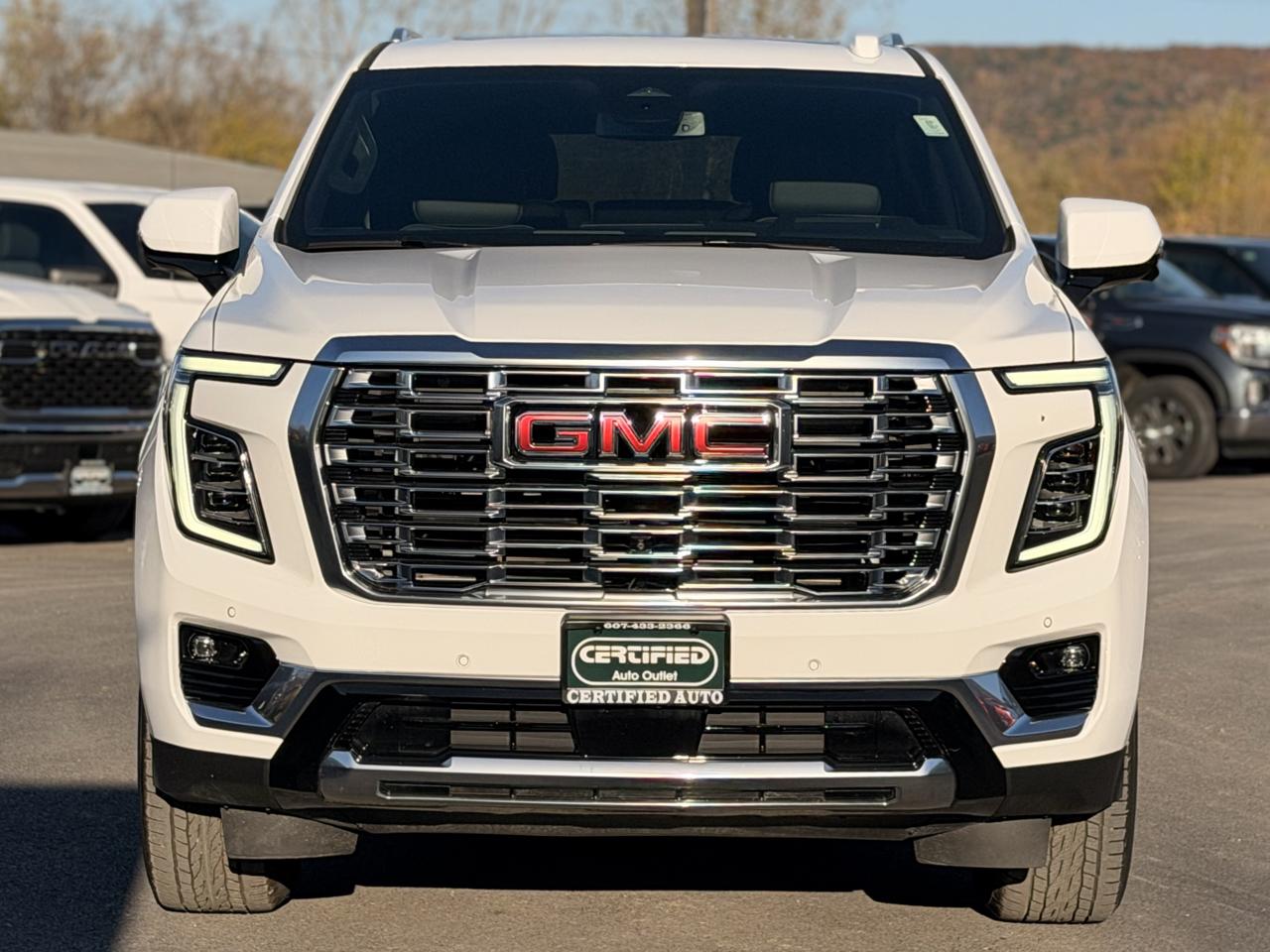 GMC Yukon XL Denali 4WD 2026