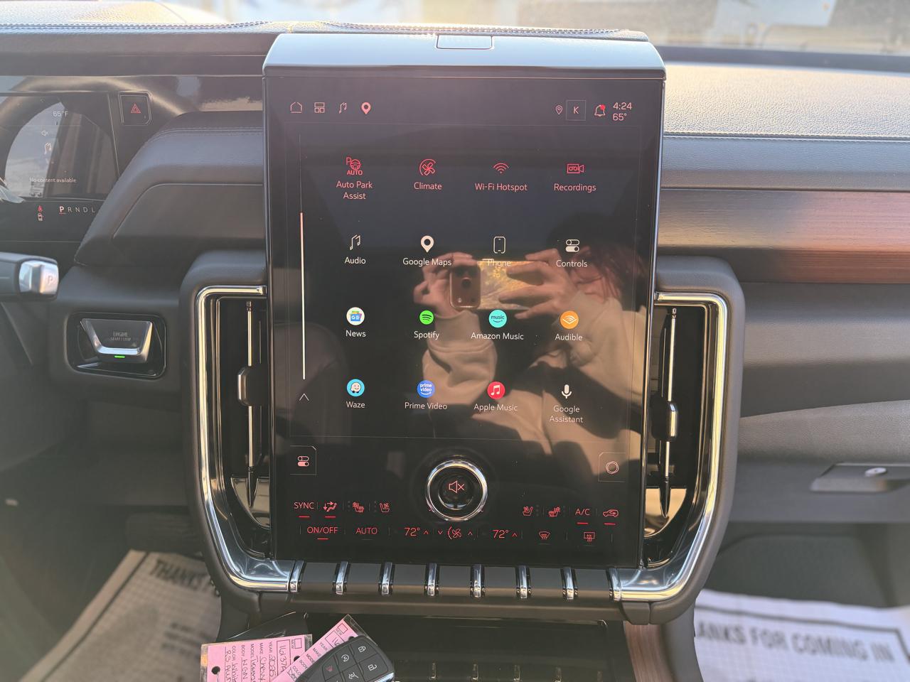 GMC Yukon XL Denali 4WD 2026