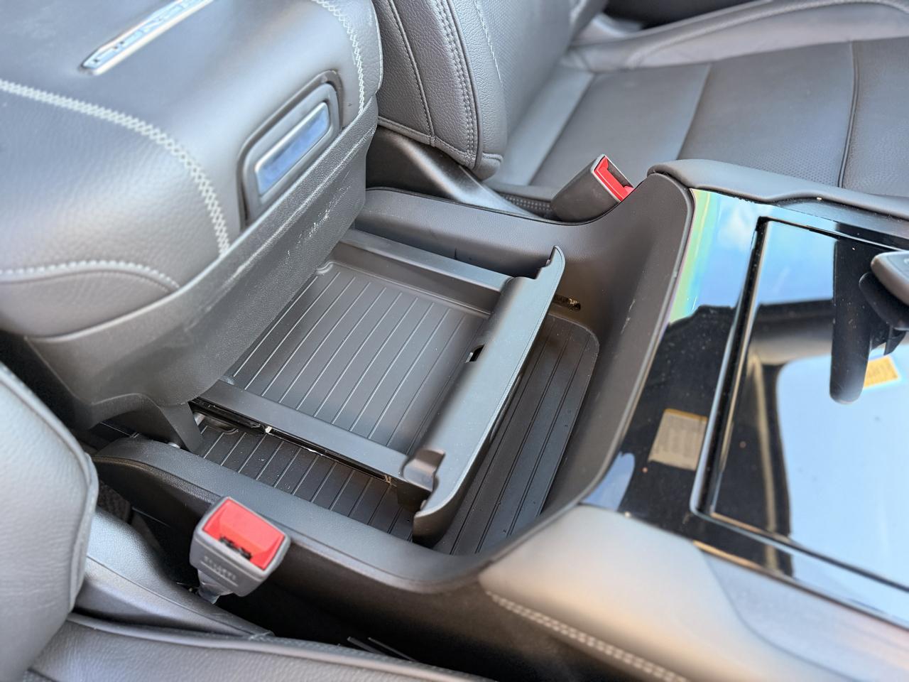GMC Yukon XL Denali 4WD 2026