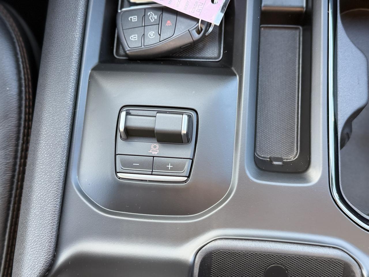 GMC Sierra 2500HD AT4 Crew Cab 4WD 2026