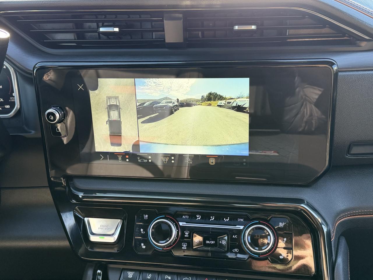 GMC Sierra 2500HD AT4 Crew Cab 4WD 2026