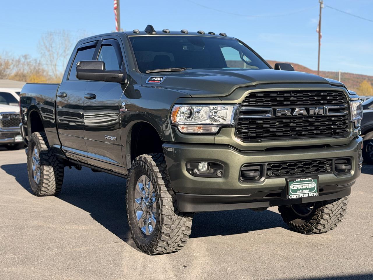 RAM 3500 Big Horn Crew Cab SWB 4WD 2022