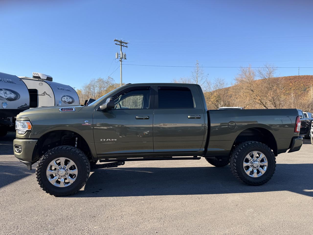 RAM 3500 Big Horn Crew Cab SWB 4WD 2022