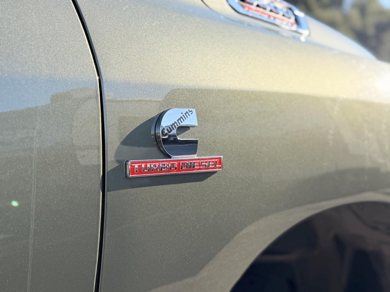 RAM 3500 Big Horn Crew Cab SWB 4WD 2022