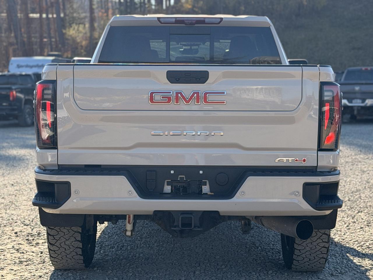 GMC Sierra 2500HD AT4 Crew Cab 4WD 2026