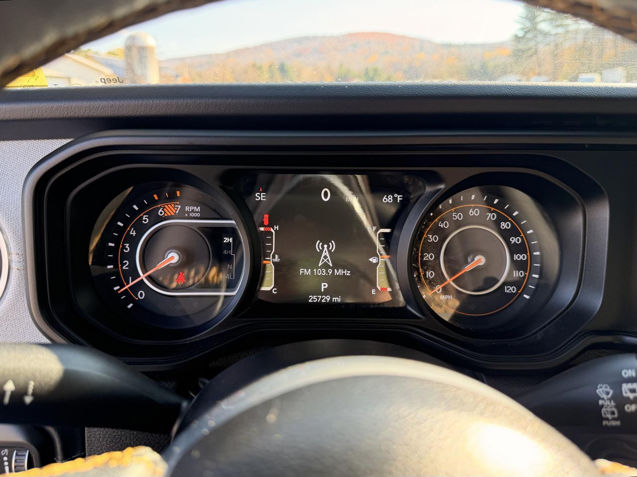 Jeep Wrangler Sahara 2024