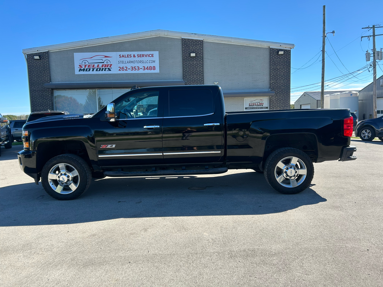 Chevrolet Silverado 2500HD 4WD Crew Cab 153.7" LTZ 2017 Chevrolet Silverado 2500HD 4WD Crew Cab 153.7" LTZ 2017