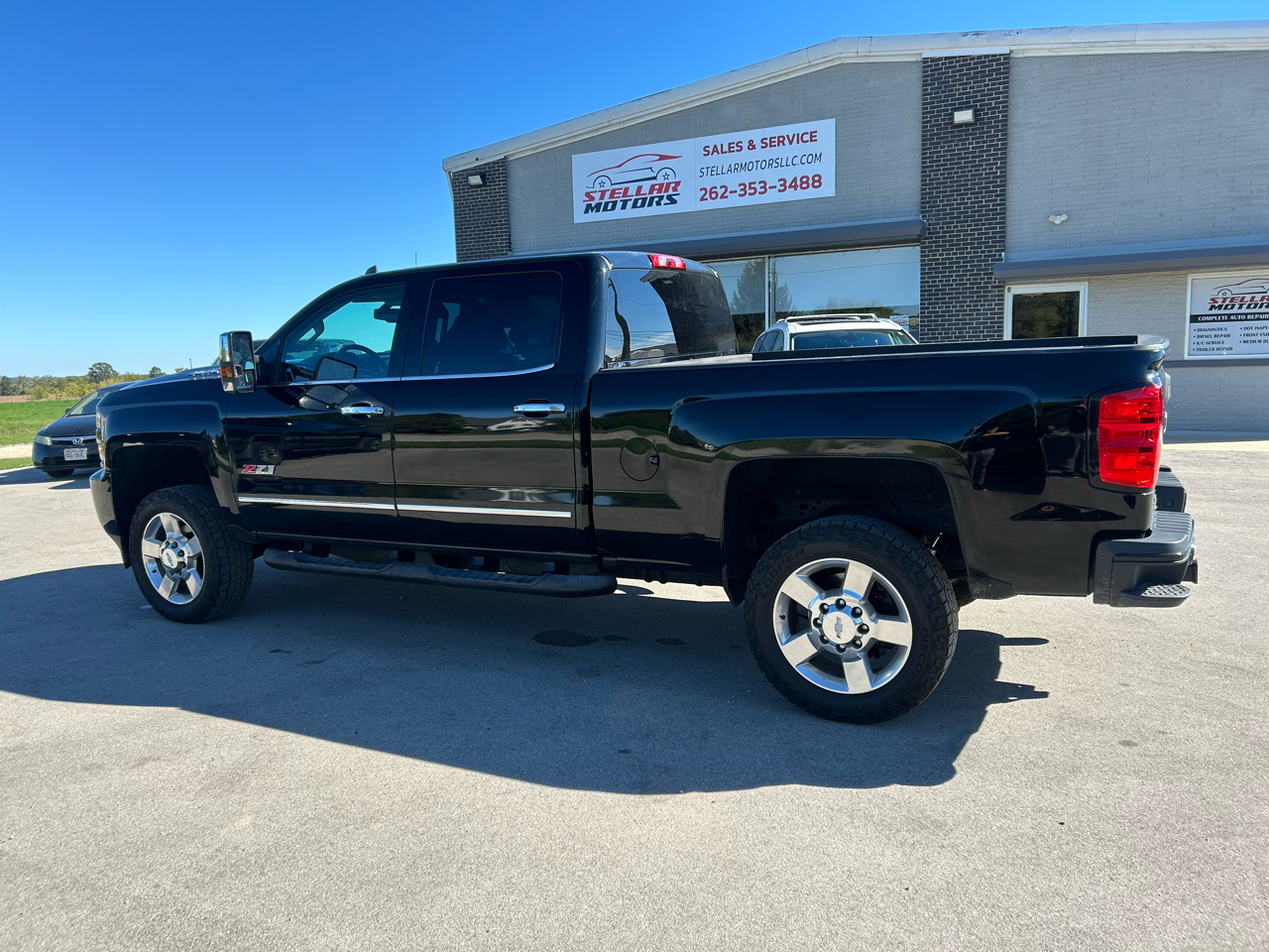 Chevrolet Silverado 2500HD 4WD Crew Cab 153.7" LTZ 2017 Chevrolet Silverado 2500HD 4WD Crew Cab 153.7" LTZ 2017