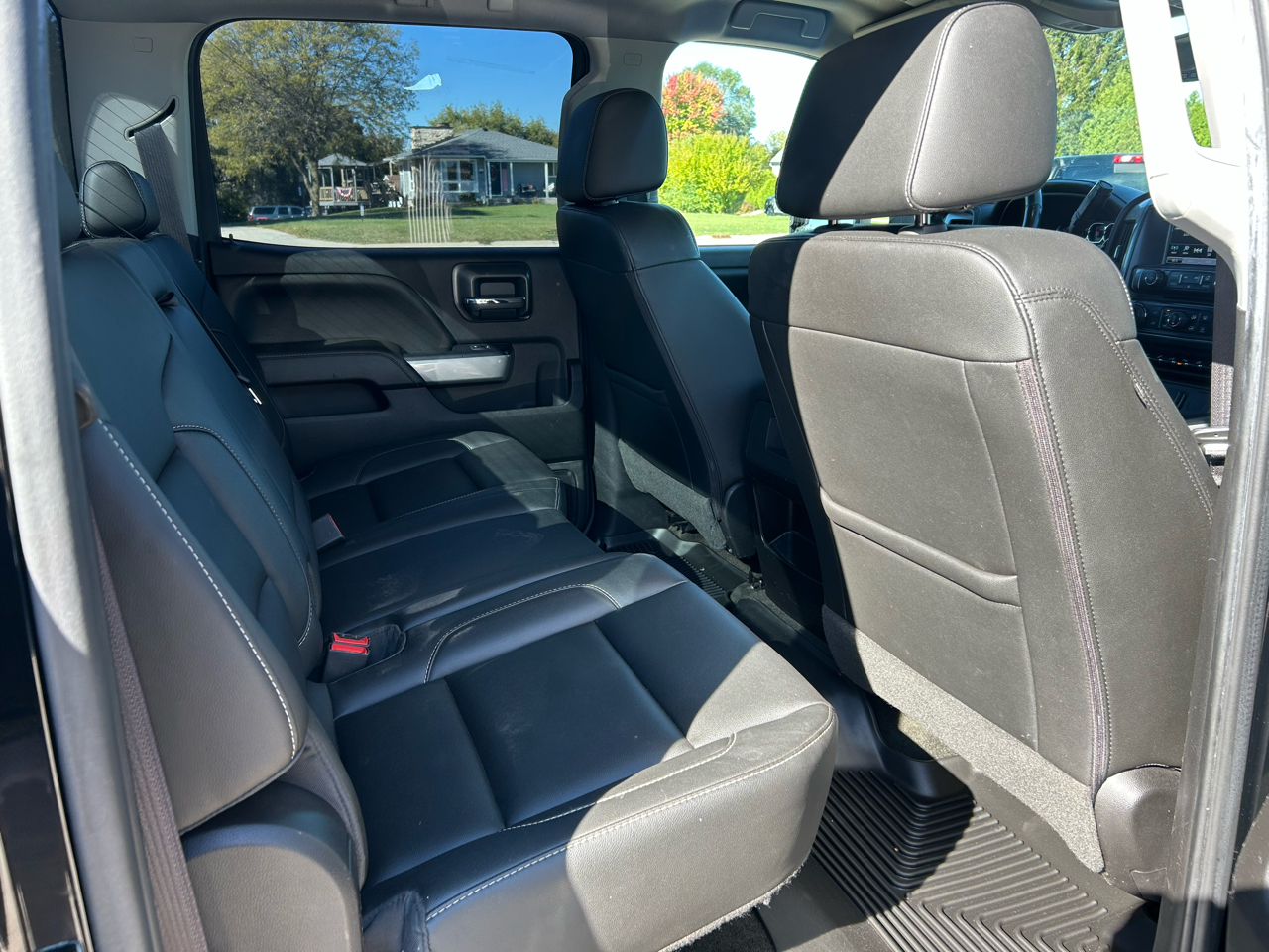 Chevrolet Silverado 2500HD 4WD Crew Cab 153.7" LTZ 2017 Chevrolet Silverado 2500HD 4WD Crew Cab 153.7" LTZ 2017