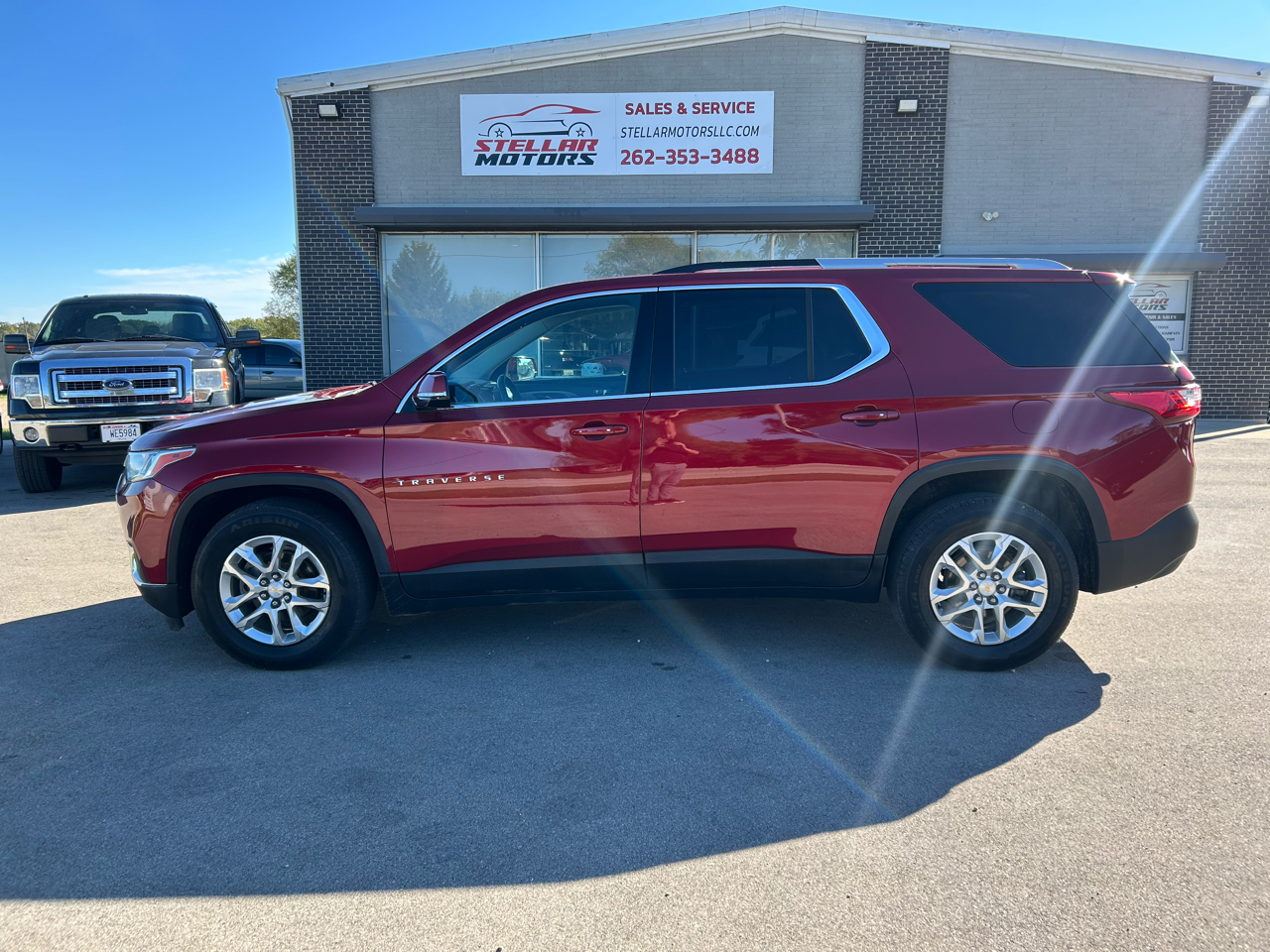 Chevrolet Traverse AWD 4dr LT Cloth w/1LT 2018 Chevrolet Traverse AWD 4dr LT Cloth w/1LT 2018