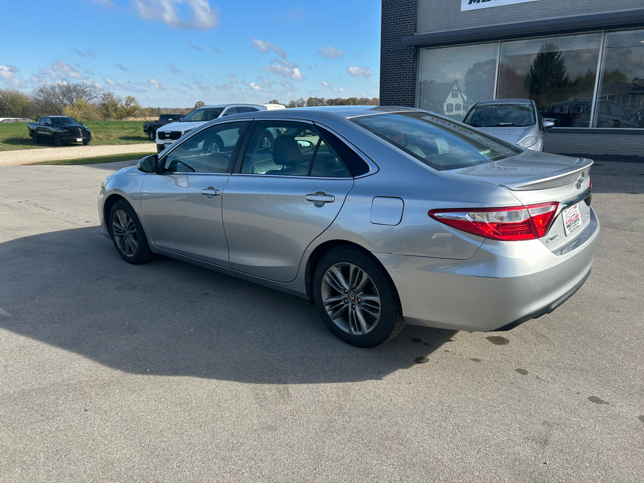 Toyota Camry 4dr Sdn I4 Auto SE w/Special Edition Pkg (Natl) 2016 Toyota Camry 4dr Sdn I4 Auto SE w/Special Edition Pkg (Natl) 2016