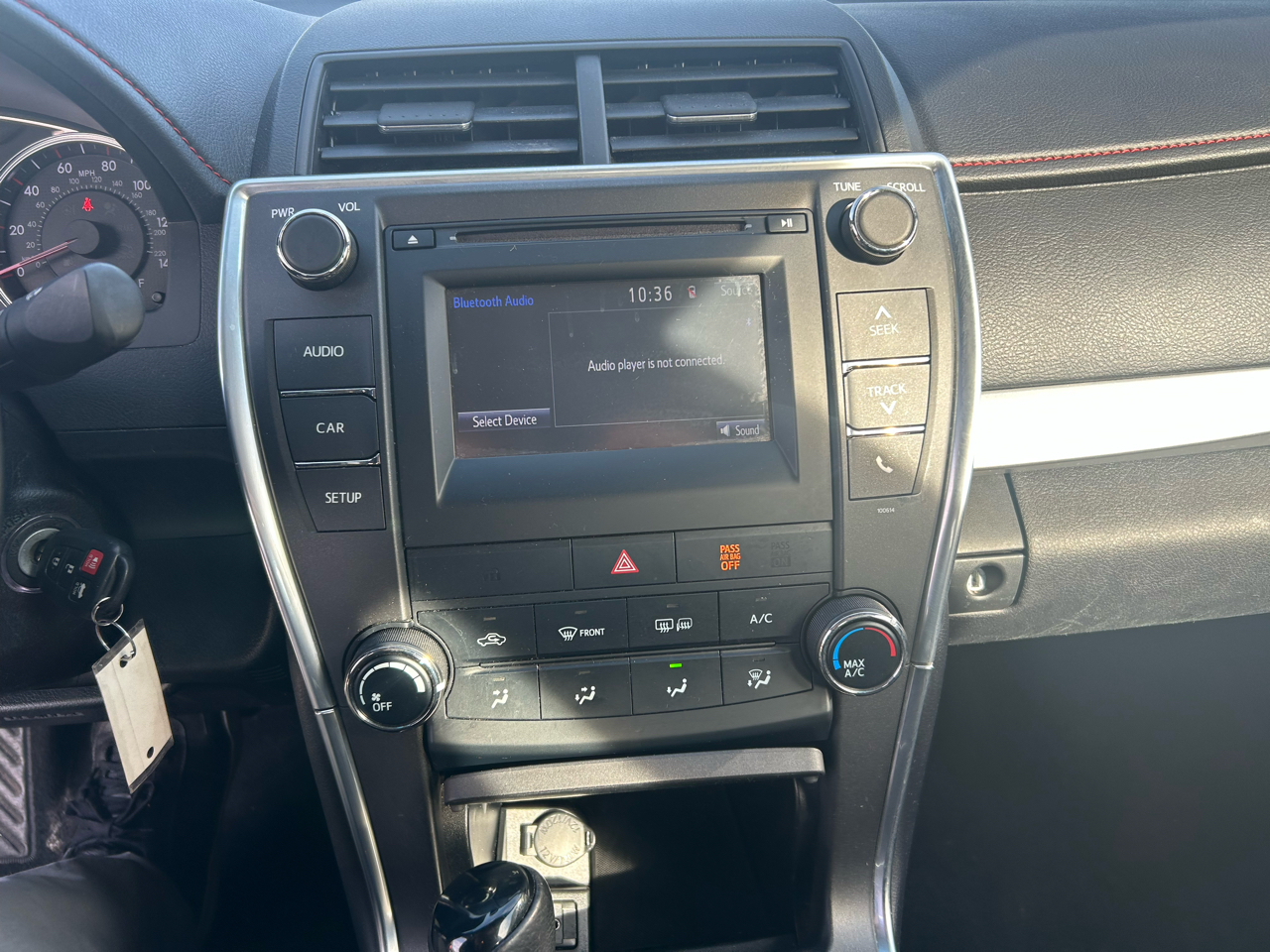 Toyota Camry 4dr Sdn I4 Auto SE w/Special Edition Pkg (Natl) 2016 Toyota Camry 4dr Sdn I4 Auto SE w/Special Edition Pkg (Natl) 2016