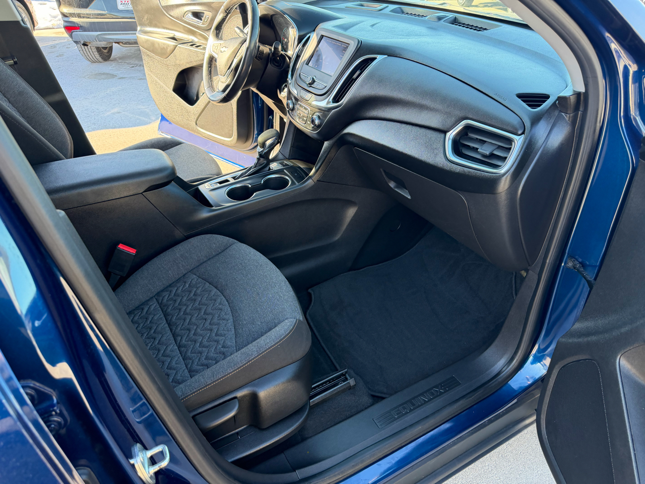 Chevrolet Equinox AWD 4dr LT w/1LT 2022