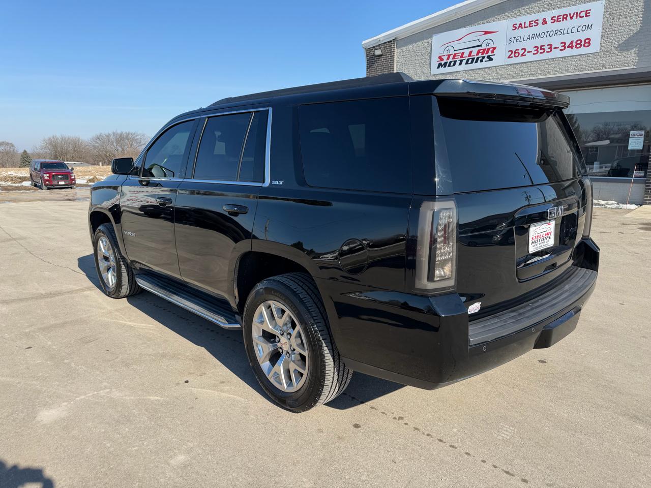 GMC Yukon 4WD 4dr SLT 2015