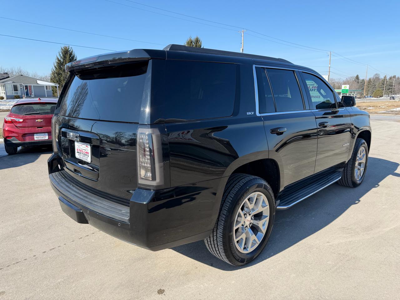 GMC Yukon 4WD 4dr SLT 2015