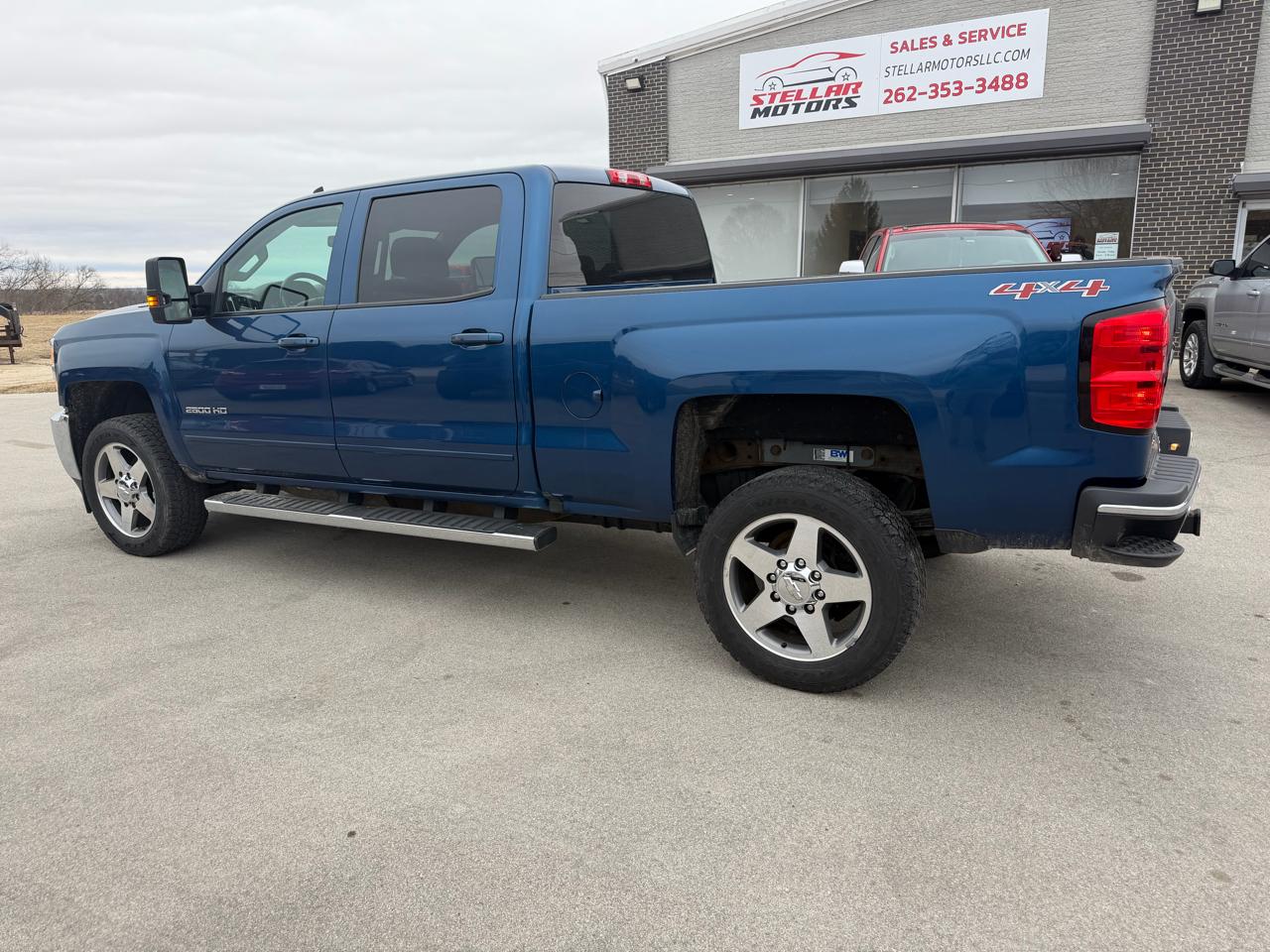 Chevrolet Silverado 2500HD 4WD Crew Cab 153.7" LT 2017
