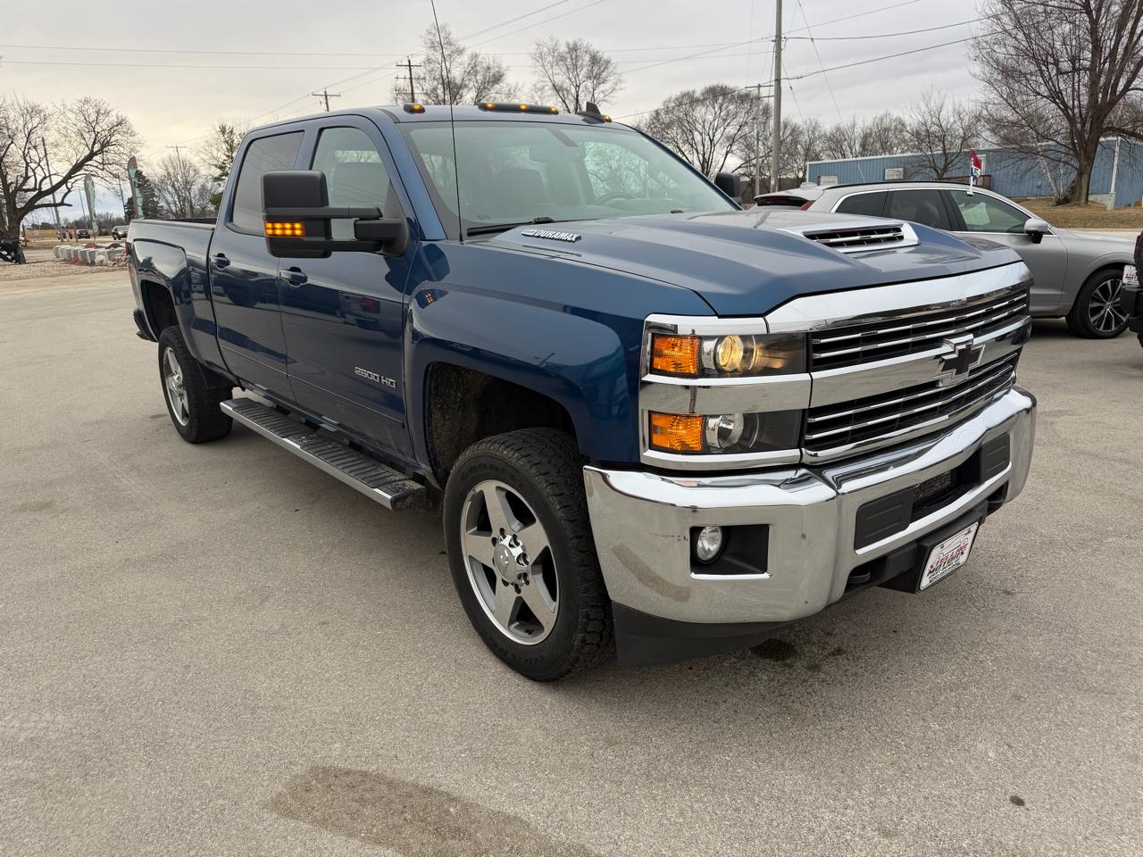 Chevrolet Silverado 2500HD 4WD Crew Cab 153.7" LT 2017
